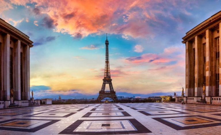 Eiffel Tower Sunrise Experience: Everything You Should Expect